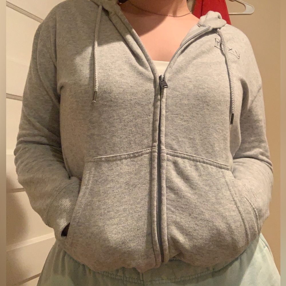 Roxy sweater